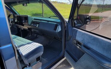 Chevrolet-CK-Pickup-1500-1990-13