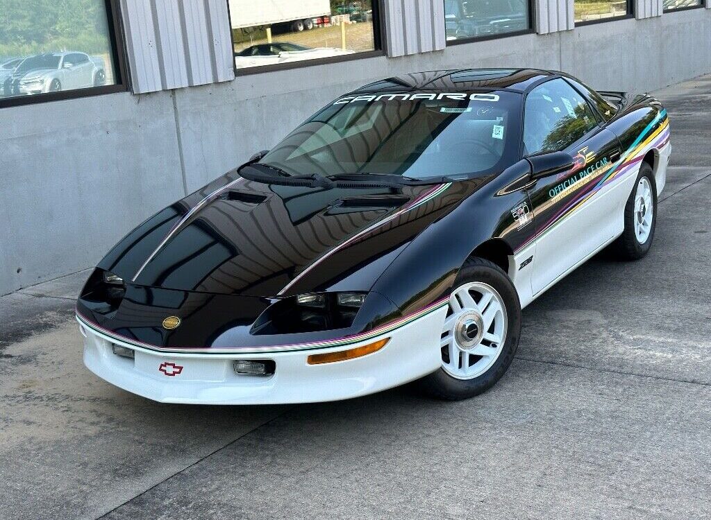 Chevrolet-Camaro-1993-5