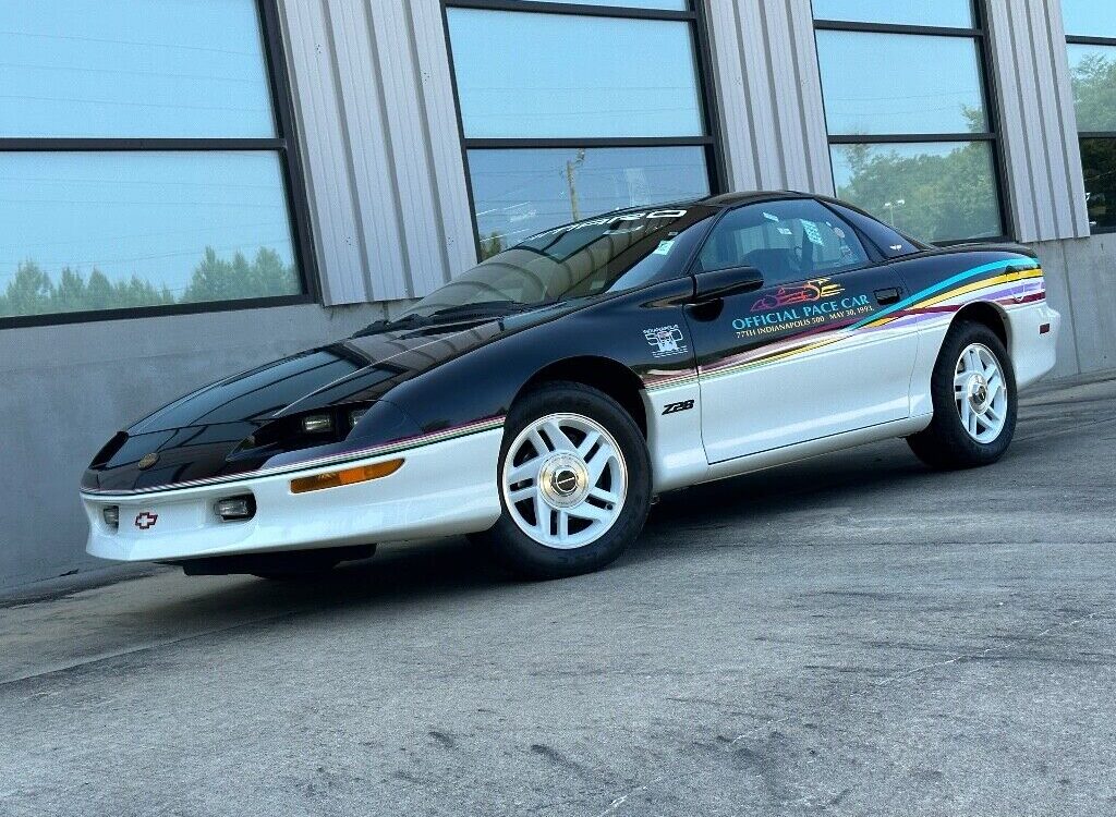 Chevrolet-Camaro-1993-6