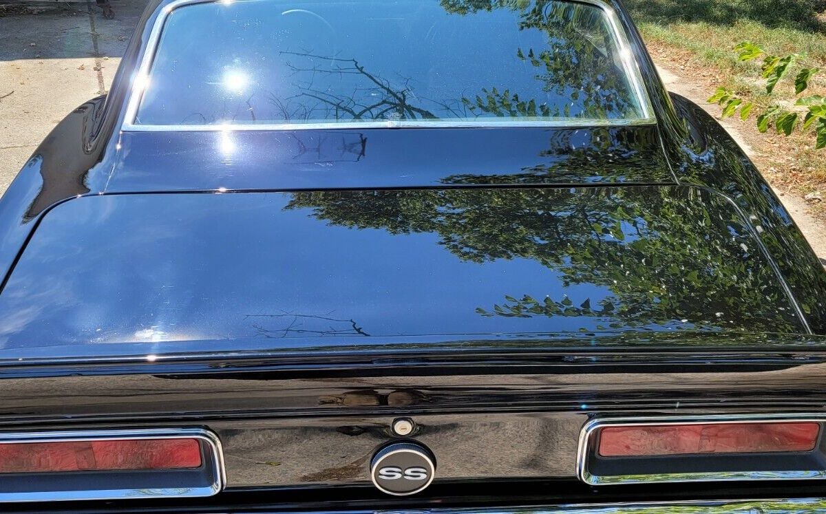 Chevrolet-Camaro-Coupe-1967-4