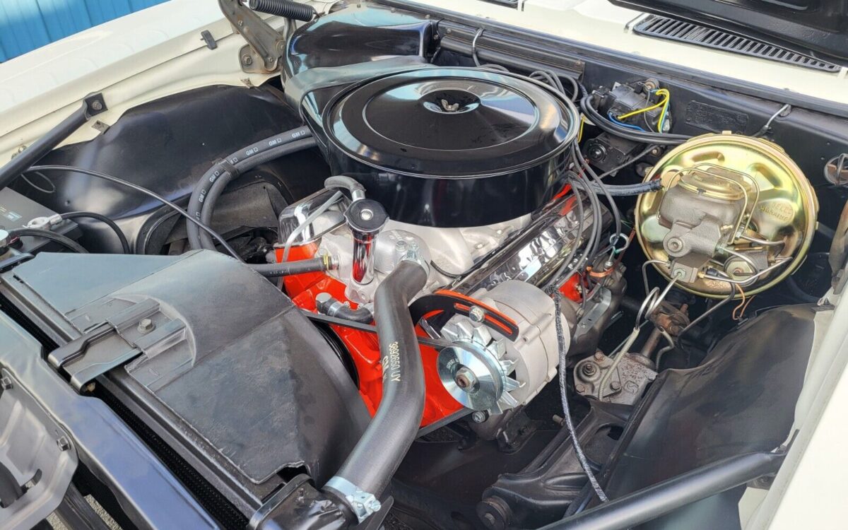 Chevrolet-Camaro-Coupe-1967-9