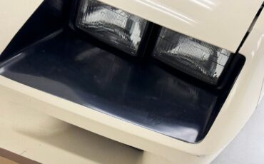 Chevrolet-Camaro-Coupe-1984-9