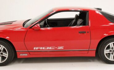 Chevrolet-Camaro-Coupe-1986-1