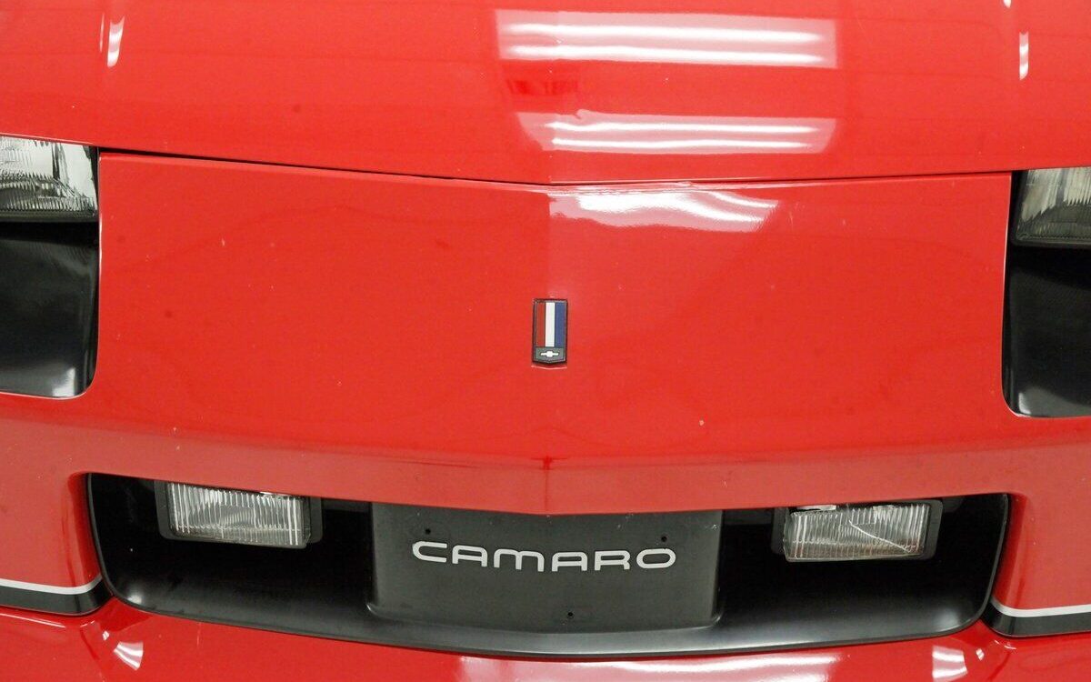 Chevrolet-Camaro-Coupe-1986-11