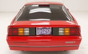 Chevrolet-Camaro-Coupe-1986-4
