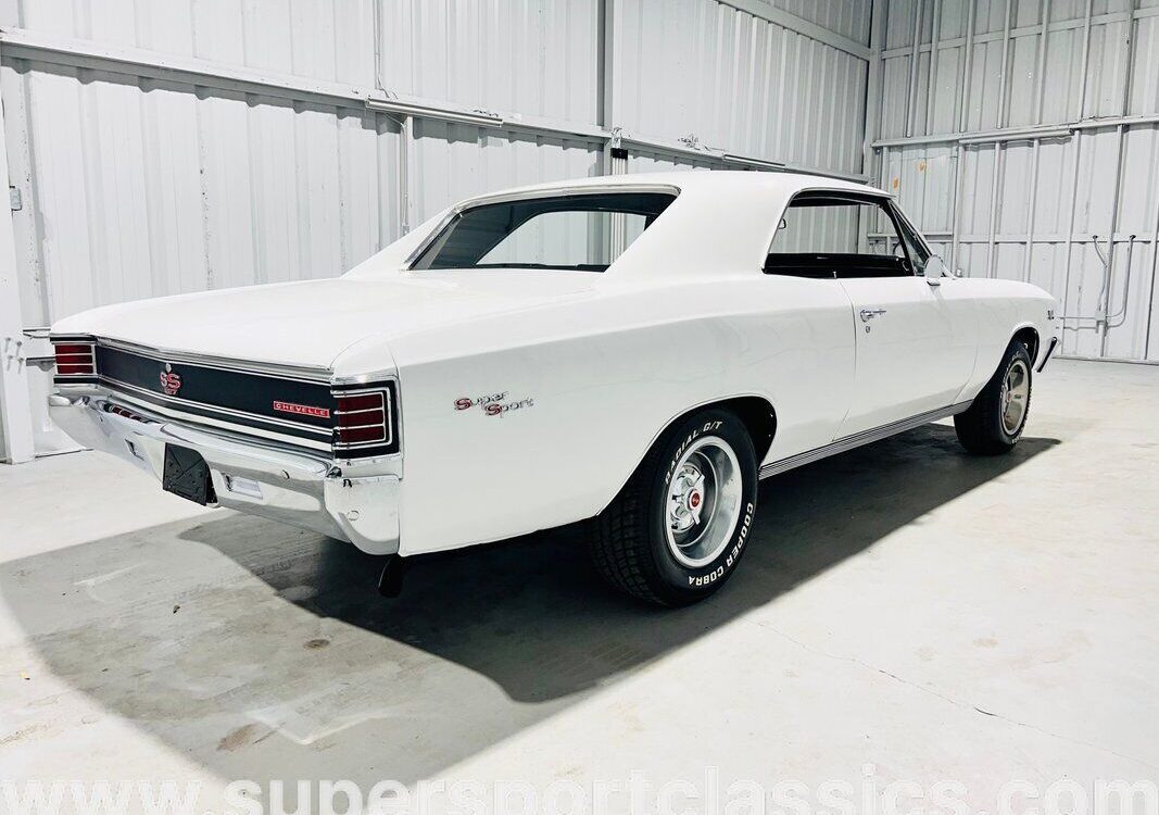 Chevrolet-Chevelle-Coupe-1967-4