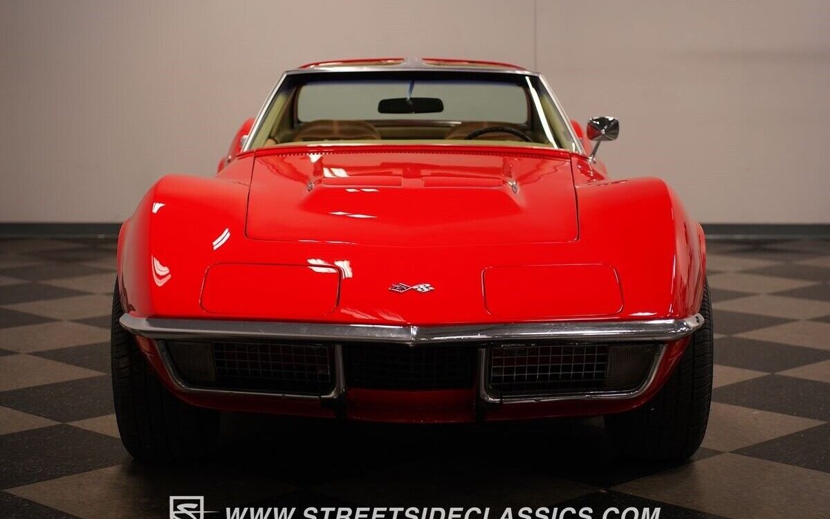 Chevrolet-Corvette-1970-5