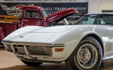 Chevrolet-Corvette-1971-2