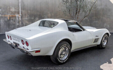 Chevrolet-Corvette-1971-4