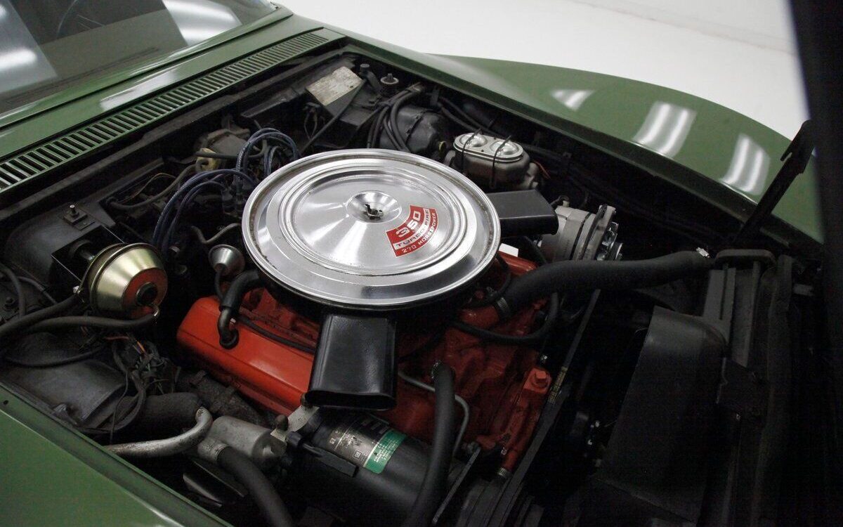 Chevrolet-Corvette-1972-11