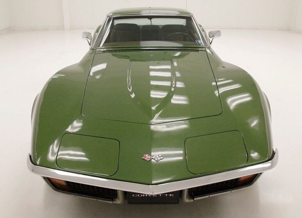 Chevrolet-Corvette-1972-6