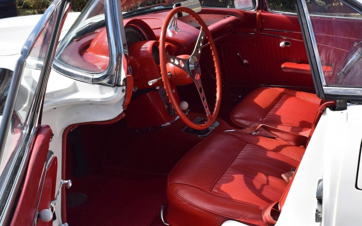 Chevrolet-Corvette-Cabriolet-1962-11