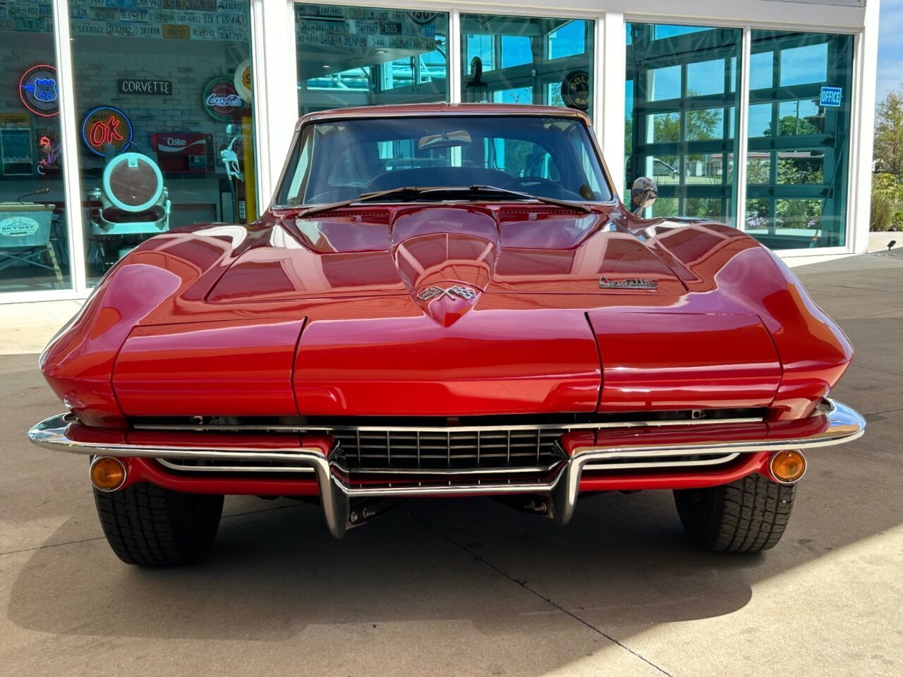 Chevrolet-Corvette-Cabriolet-1966-1