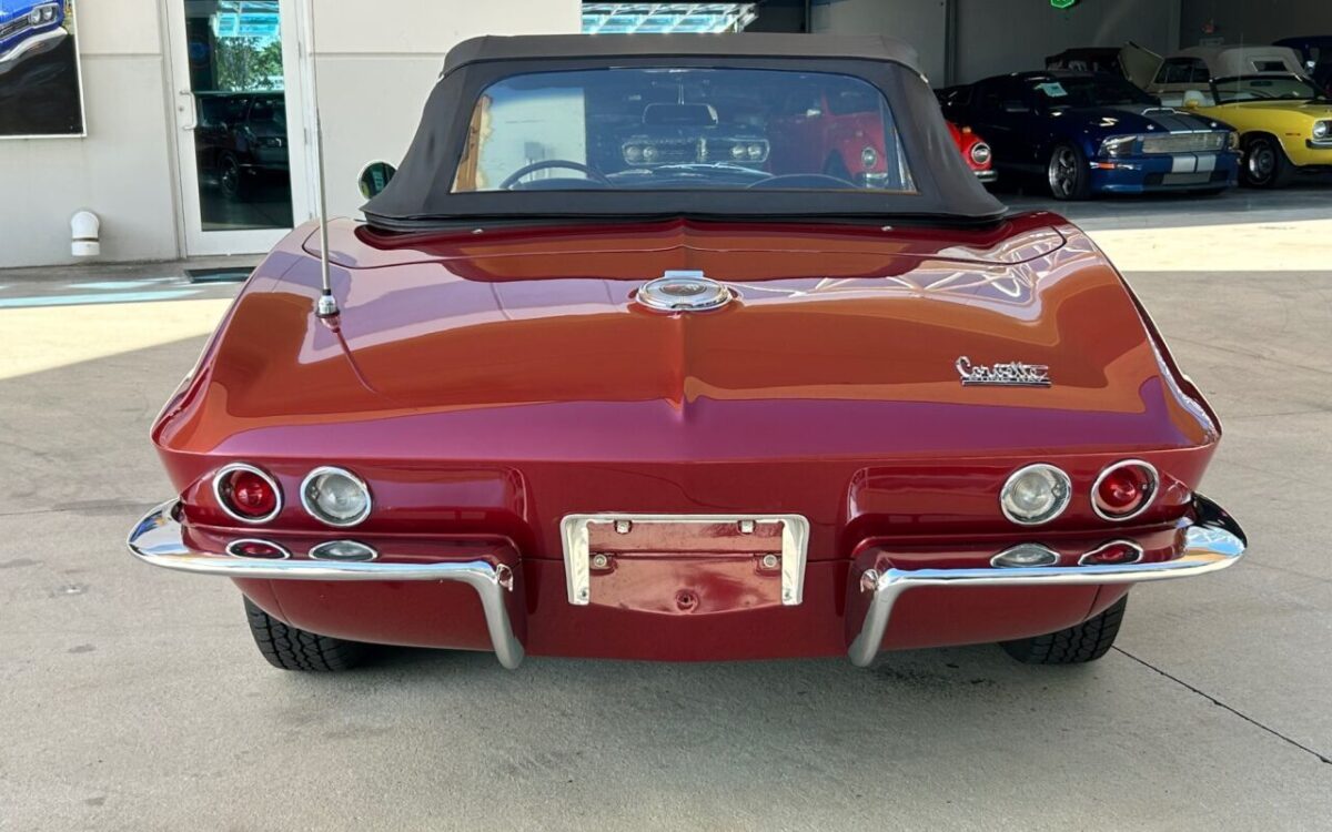 Chevrolet-Corvette-Cabriolet-1966-11