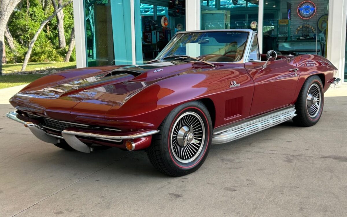 Chevrolet-Corvette-Cabriolet-1966-9