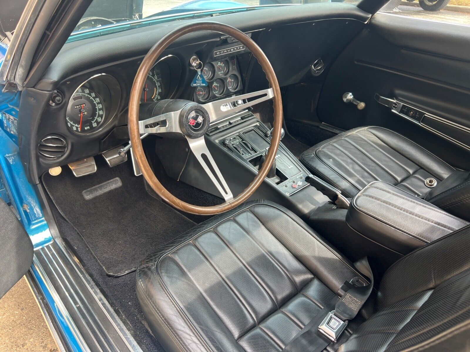 Chevrolet-Corvette-Cabriolet-1968-23