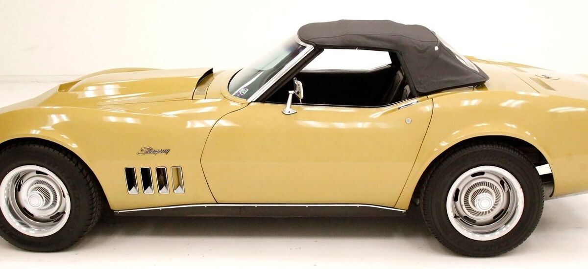 Chevrolet-Corvette-Cabriolet-1969-4