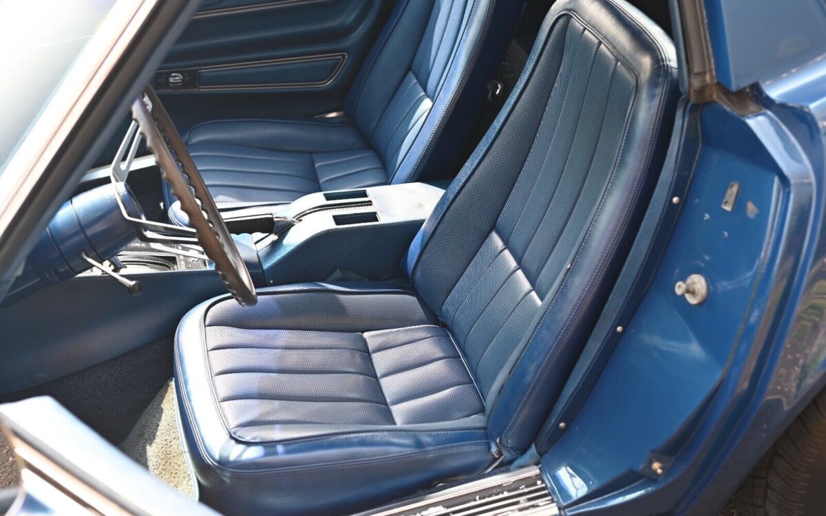 Chevrolet-Corvette-Coupe-1968-10