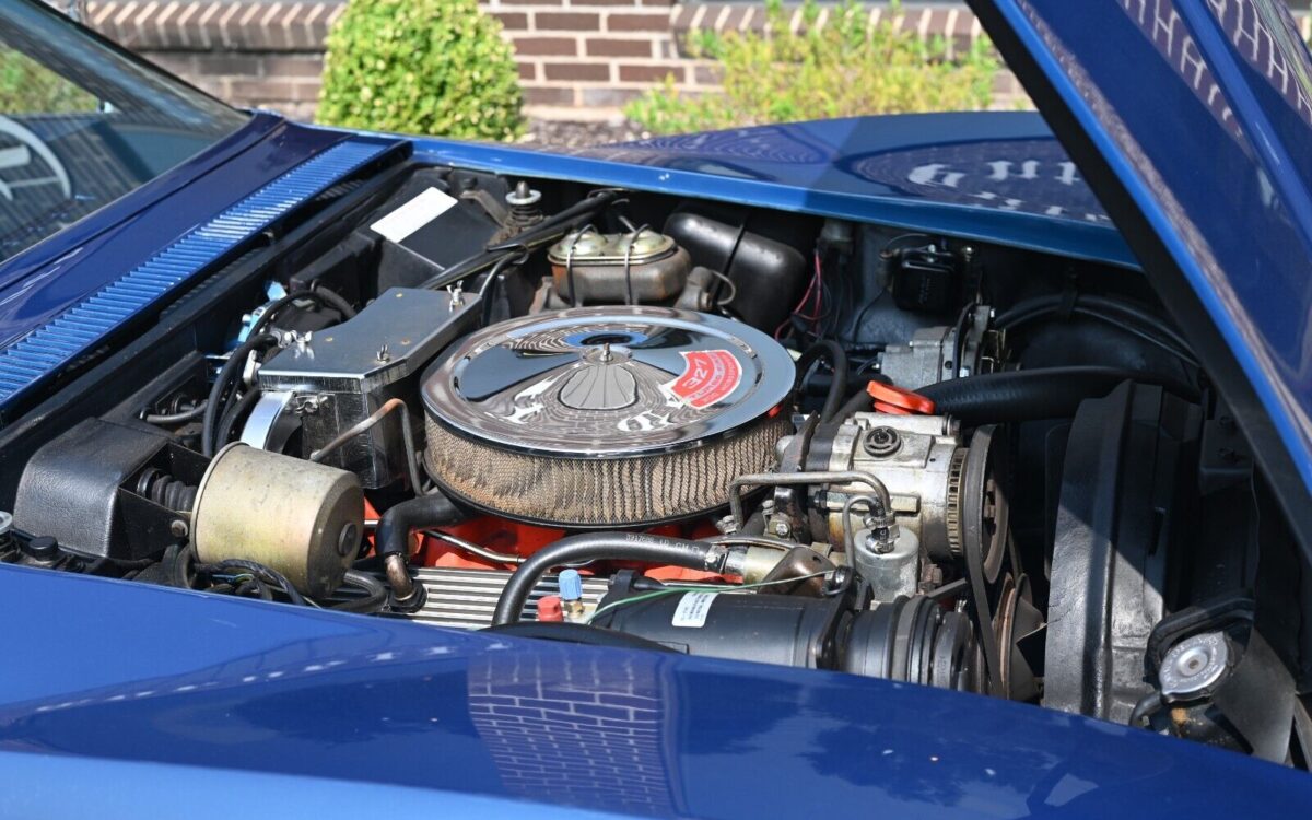 Chevrolet-Corvette-Coupe-1968-17