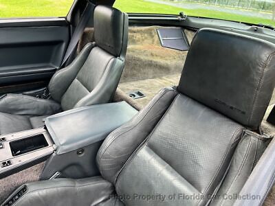 Chevrolet-Corvette-Coupe-1987-7