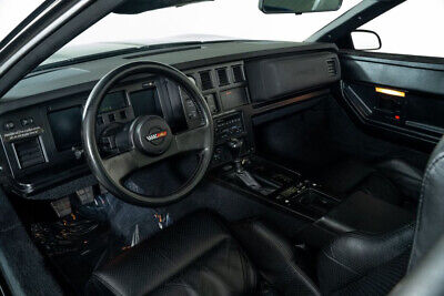 Chevrolet-Corvette-Coupe-1988-1