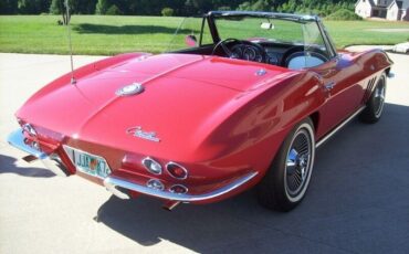 Chevrolet-Corvette-Stingray-Convertible-Cabriolet-1965-1