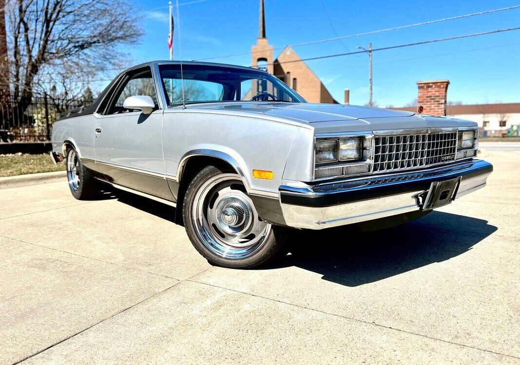 Chevrolet-El-Camino-Pickup-1986-3
