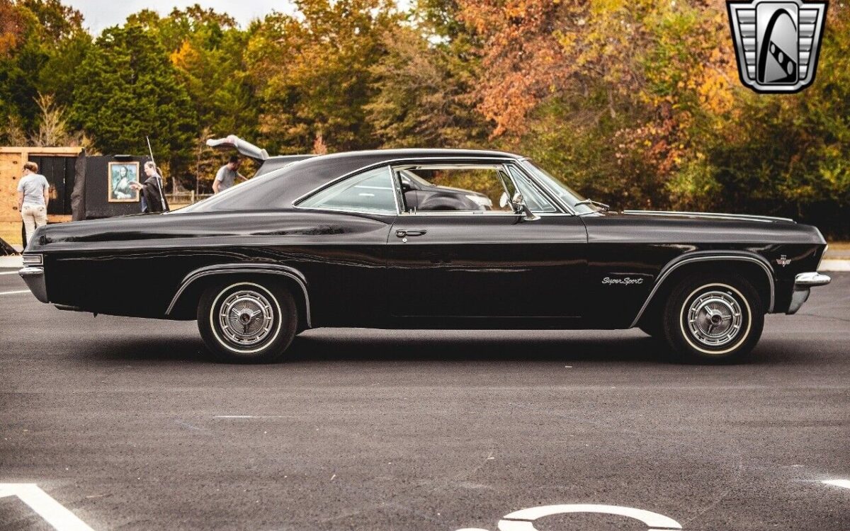 Chevrolet-Impala-1965-7