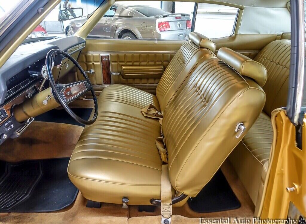Chevrolet-Impala-1970-10