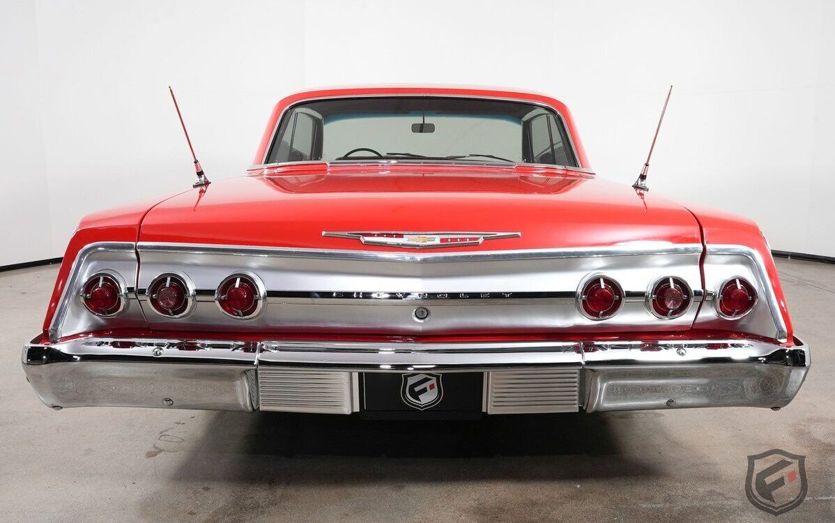 Chevrolet-Impala-Coupe-1962-9