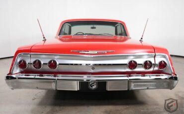 Chevrolet-Impala-Coupe-1962-9
