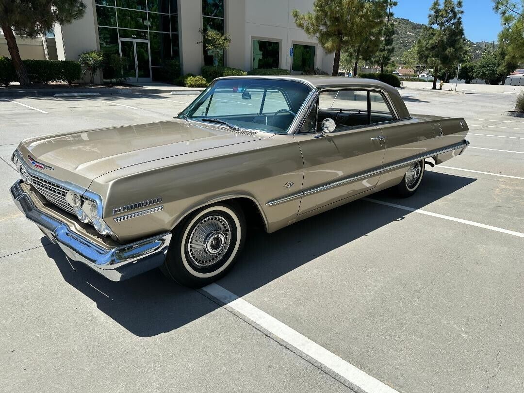 Chevrolet Impala Coupe 1963 à vendre