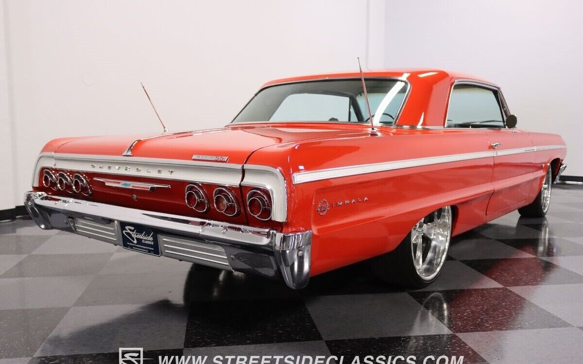 Chevrolet-Impala-Coupe-1964-10