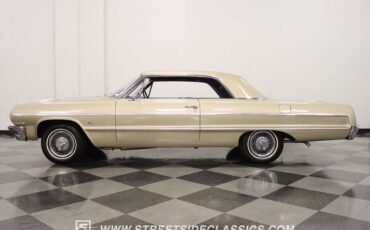 Chevrolet-Impala-Coupe-1964-2