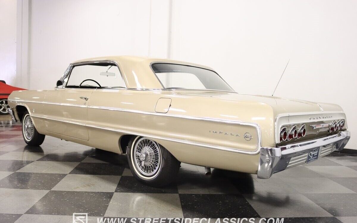 Chevrolet-Impala-Coupe-1964-6