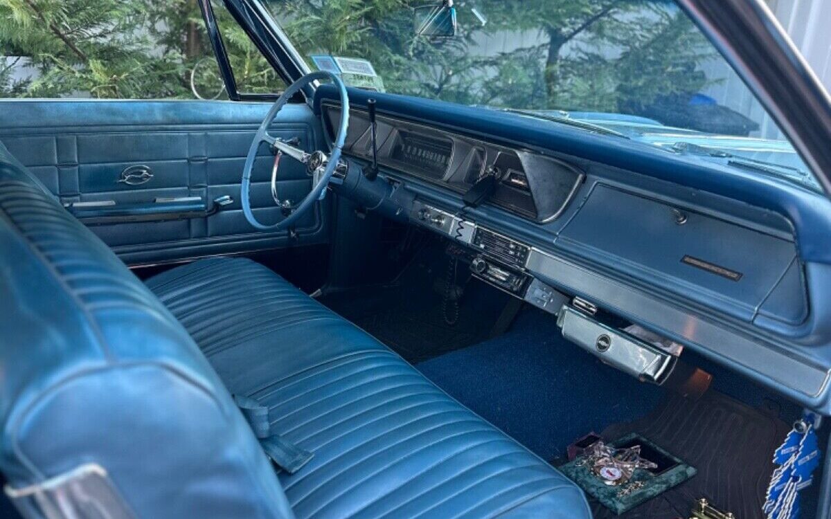 Chevrolet-Impala-Coupe-1966-7