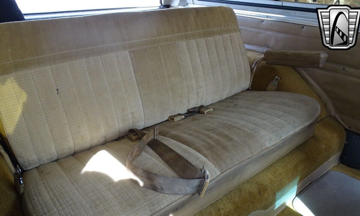 Chevrolet-K5-1984-9