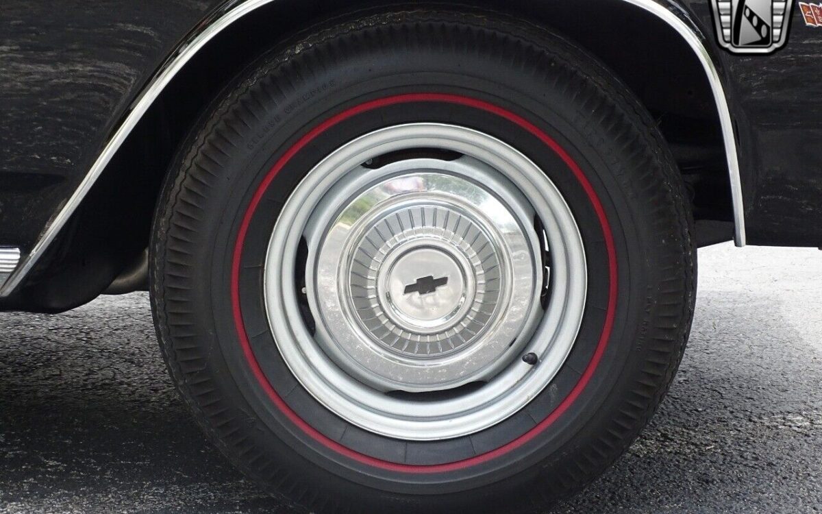 Chevrolet-Malibu-1965-10
