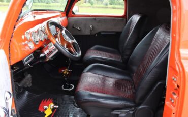 Chevrolet-Other-Pickups-Van-1952-11