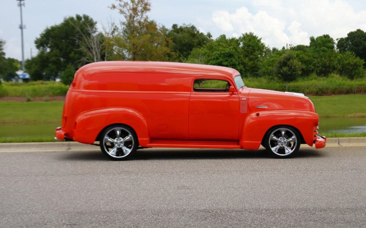 Chevrolet-Other-Pickups-Van-1952-6