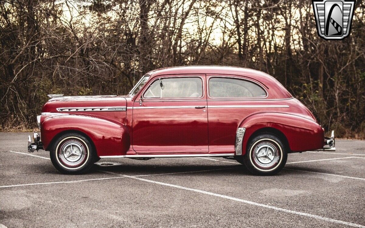 Chevrolet-Special-Deluxe-1941-3