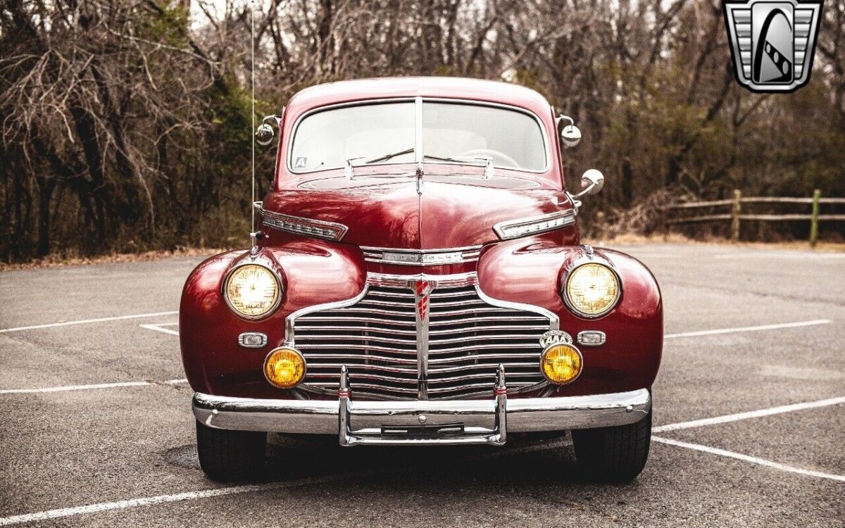 Chevrolet-Special-Deluxe-1941-9