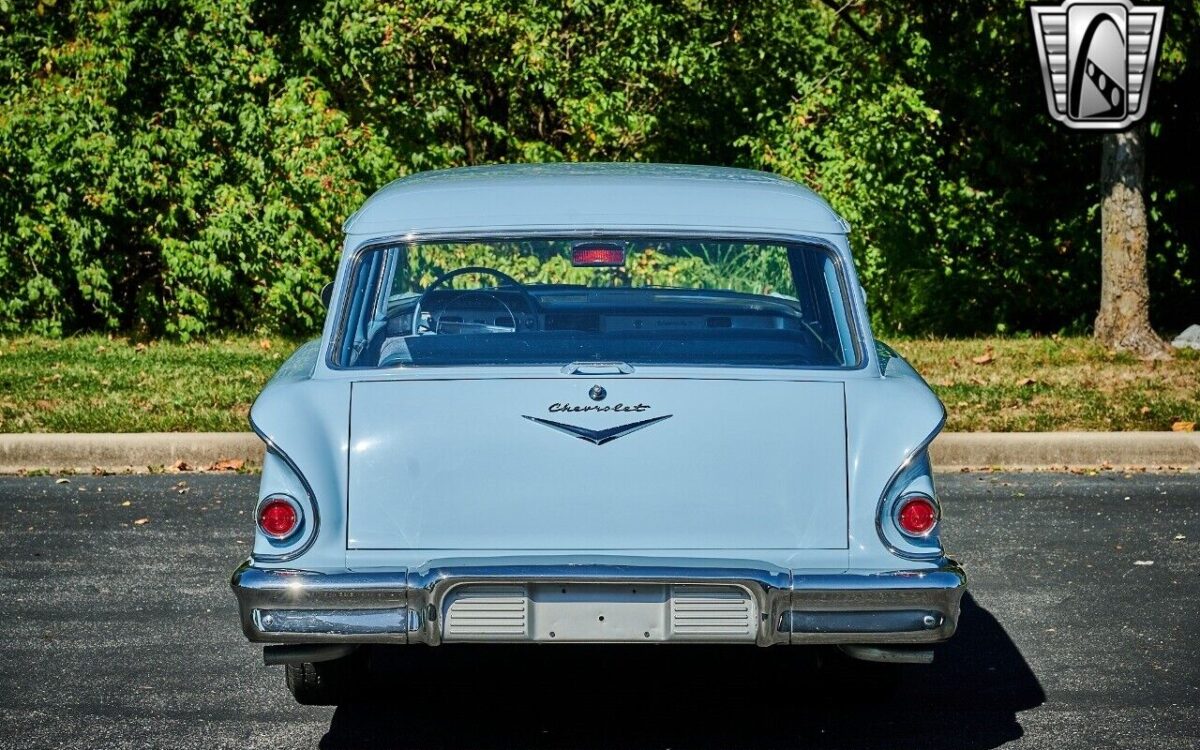 Chevrolet-Yeoman-1958-5
