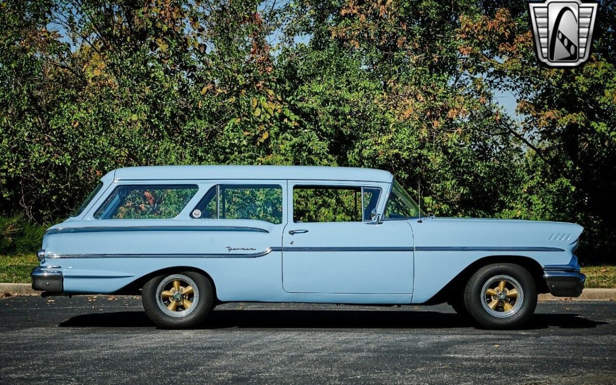 Chevrolet-Yeoman-1958-7