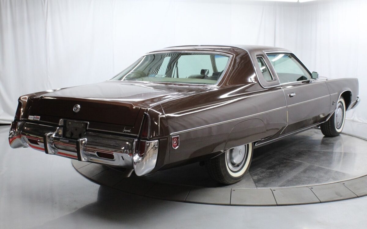 Chrysler-Imperial-1975-6