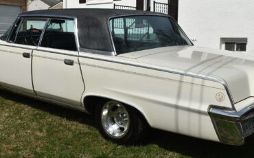 Chrysler-Imperial-Berline-1965-4