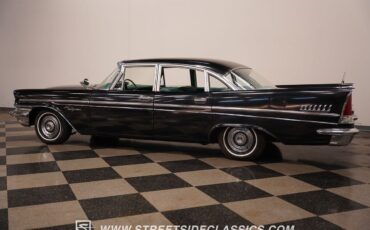 Chrysler-New-Yorker-Berline-1957-10