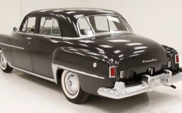 Chrysler-Royal-Berline-1950-2