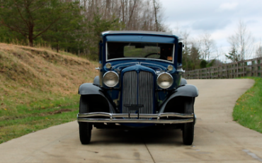Chrysler-Sedan-Berline-1931-1