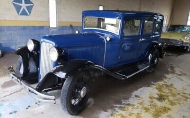 Chrysler-Sedan-Berline-1931-17